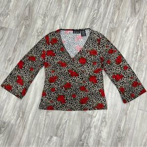 2000’s no boundaries top